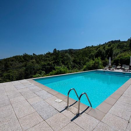211 - Appartamento Acacia, Terrazza Giardino E Piscina 카로 외부 사진
