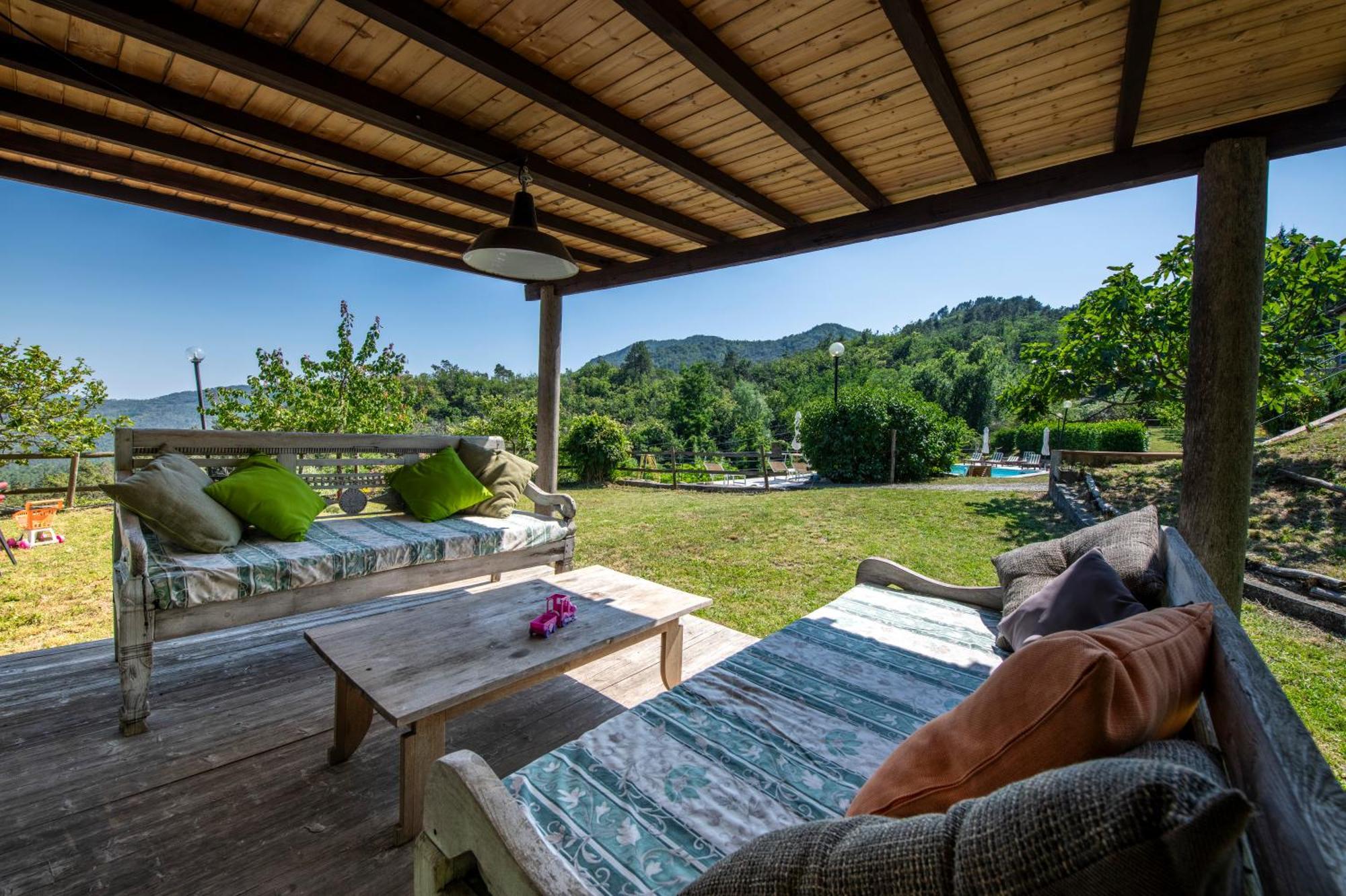 211 - Appartamento Acacia, Terrazza Giardino E Piscina 카로 외부 사진
